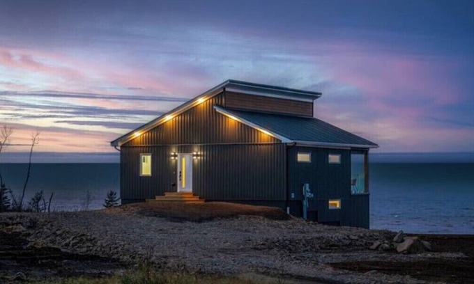 Hall's Harbour Cottage | Tidal Bay cottage