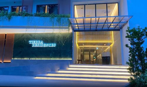 Khlong Toei Apartment | Tierra Residences