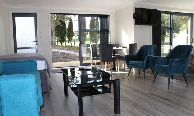 Tikitere Apartment | Tikitere Treasure - Peace, serenity and plenty of birdsong. nStudio unit.
