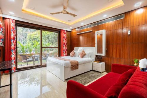 Sector 51 Hotel | TIM Sector 51, Near Golf Course Extension Road