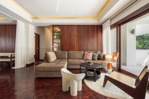 Nana Apartment | Timber & Terrace