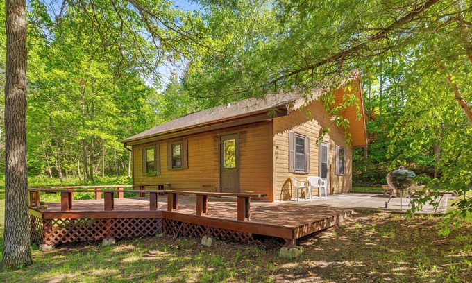 Park Rapids Cabin | Timberlane Resort Cabin #12 | 2 Bed, 2 Bath