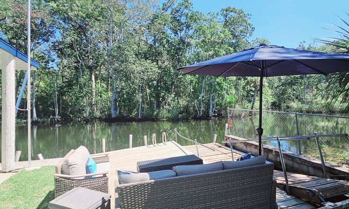 Weeki Wachee Gardens House | Time Well Wasted in Weeki Wachee Star5Vacations