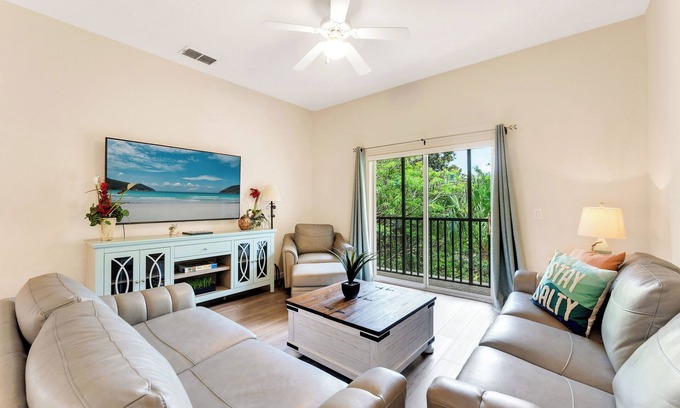 Bahama Bay House | Timeless Magic at Bahama Bay – Elegant 3 BDR, Resort Perks! Close to Theme Parks