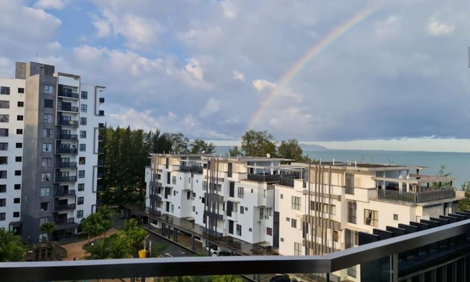 Kuantan Apartment | Timurbay Treasures Studio Apartment Side Seaview with Wifi Neflix