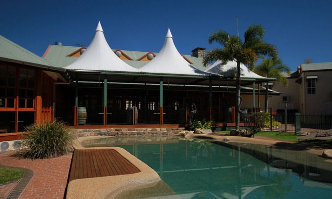 Tinaroo Apartment | Tinaroo Lake Resort