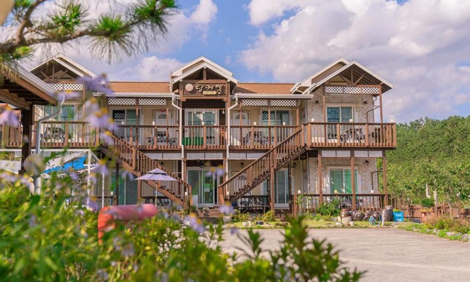 Gyeongju House | Tinkerbell Pension