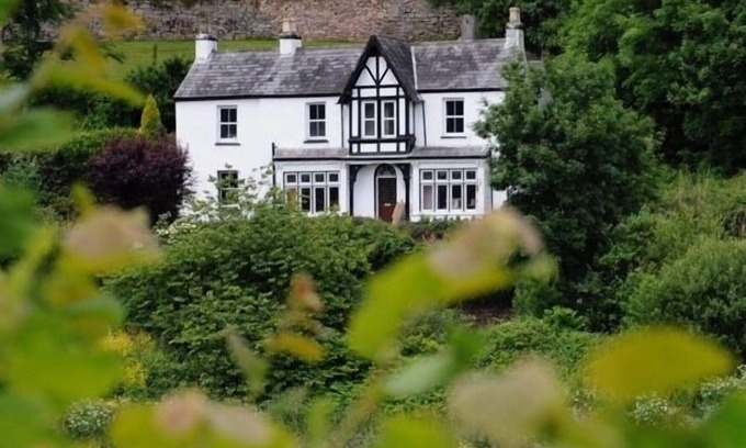 Tintern House | Tintern Old Rectory