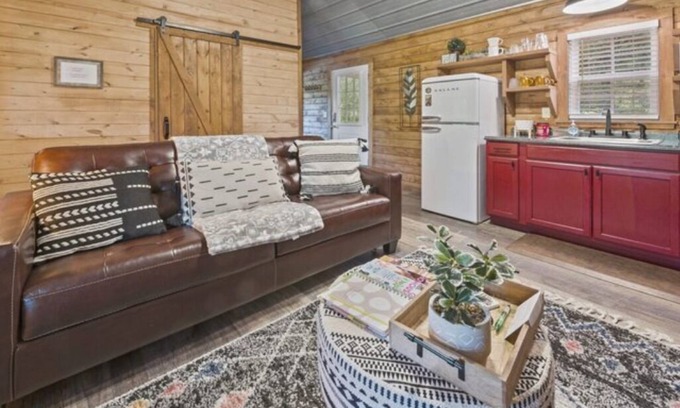 Ringold Cabin | Tiny Cabin! private back deck, outdoor fire pit, less than a mile to lake