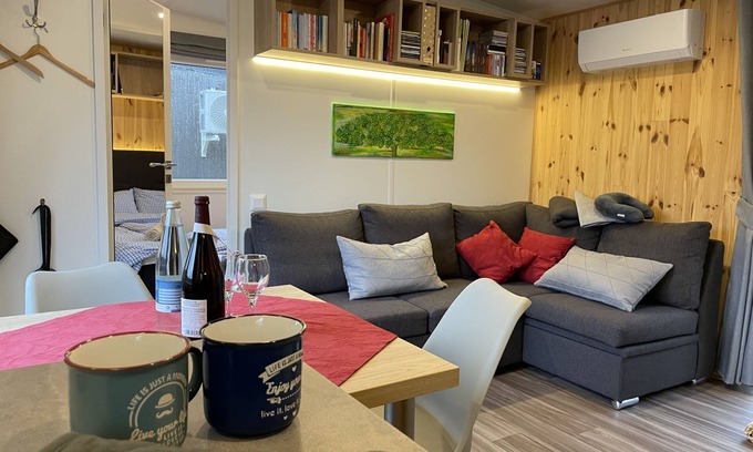 Wemding House | Tiny Haus Neschtle by Interhome
