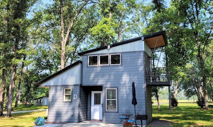 Owensville House | Tiny Home D at Red Oak Valley