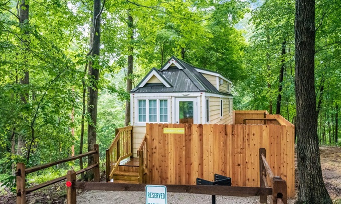 Laurelville House | Tiny Home experience with secluded treed 60 acres with trails