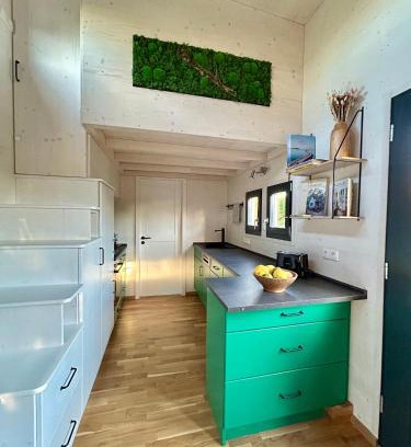 Scharten Apartment | Tiny House Abenteuer mit Hot Tub
