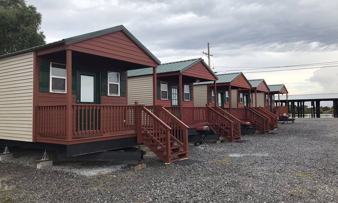 Delacroix Cabin | Tiny House & Boat docking "Delacroix Island, Louisiana"