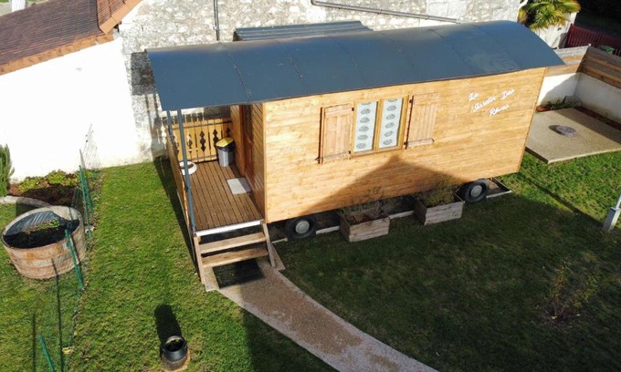 Moussais-la-Bataille Other | Tiny house du jardin des rêves