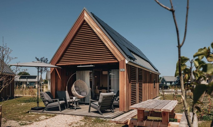 Nieuwvliet House | Tiny House in Nieuwvliet-Bad near Beach