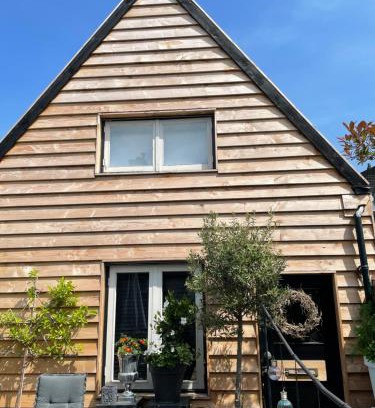Heemstede Bed & Breakfast | Tiny House Lindenhouse