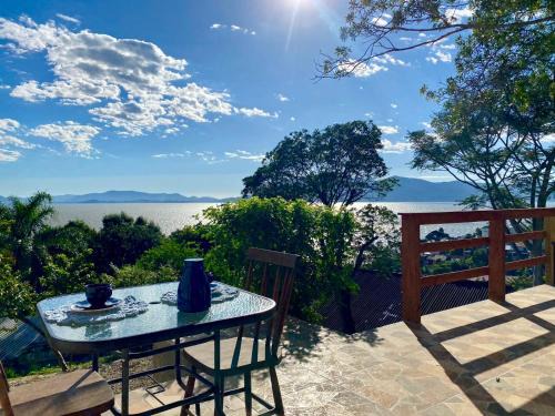 Palhoca House | TINY HOUSE - Privacidade e Vista Exclusiva da Ilha