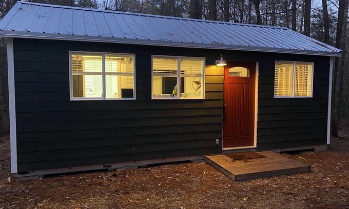 Hattiesburg House | Tiny House - The Roadhouse