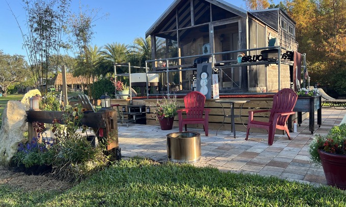 Palm City House | Tiny Shack is a TINY HOUSE, waterfront,1 small pets ok, quiet, plenty of parking