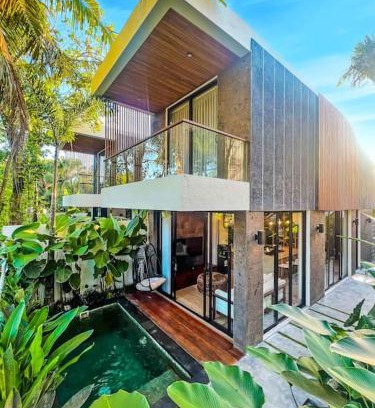 Beraban Villa | Tiny Villa Nyanyi - 2 BR Stylish Villa Private Pool 5 mins from Beach
