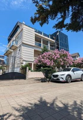 Kobuleti House | Tirkius House