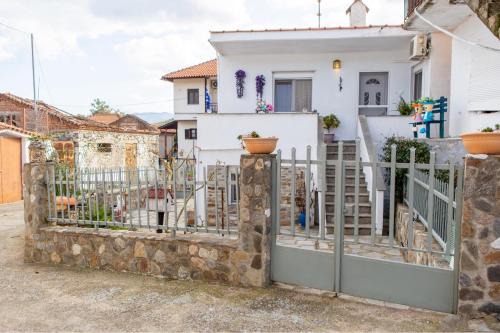 Vrasna House | Titika House