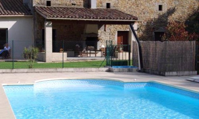 Chalabre House | TIVOLI Farm building, swimming pool, mountain biking, Lake 600ha, Beach, kayak, Pedal boats, Castles