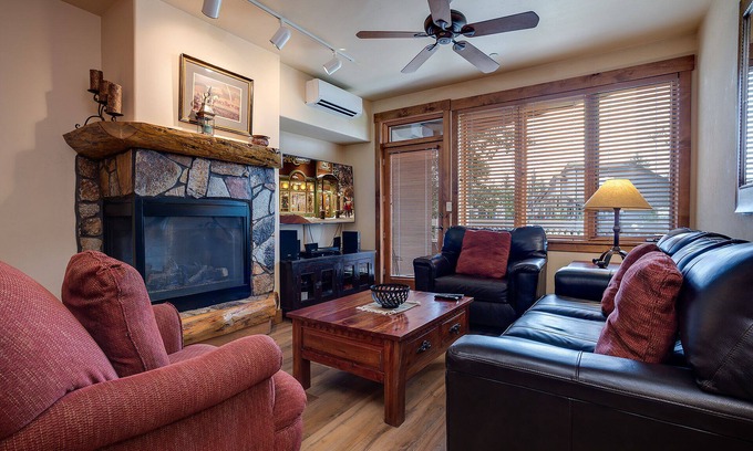 Steamboat Springs Condo | TL2202 | Beautiful Mtn Residence | Winter Shuttle | 10 Hot Tubs | 4 pools