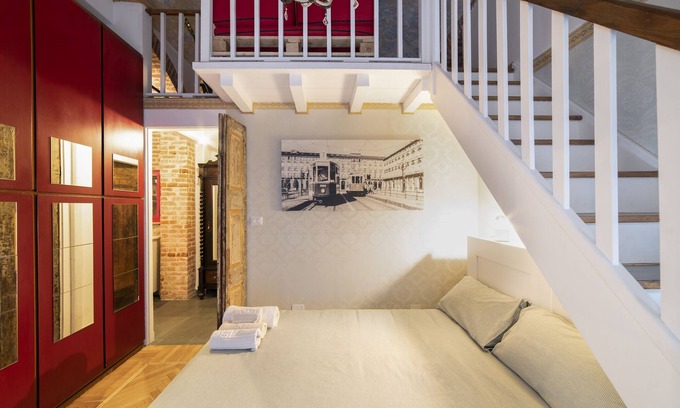 Turin Apartment | TO-Housing, start from here to visit Torino., TO-Housing, parti da qui per visitare Torino