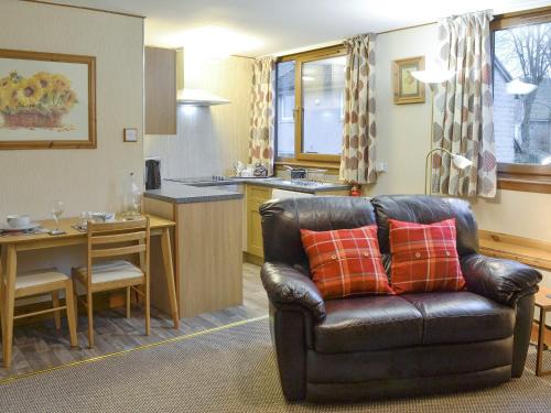 Central Aberdeen House | Toab - Uk5662