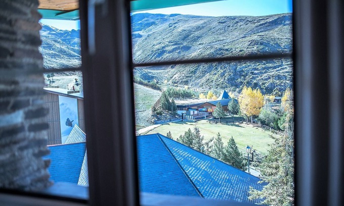 Pradollano Apartment | Todosierranevada Zona Baja Junto a los Telecabinas