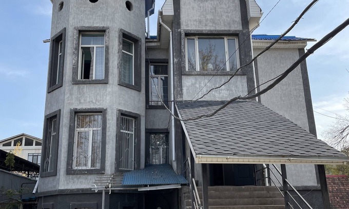 Bishkek Bed & Breakfast | Toktonalieva 8 B