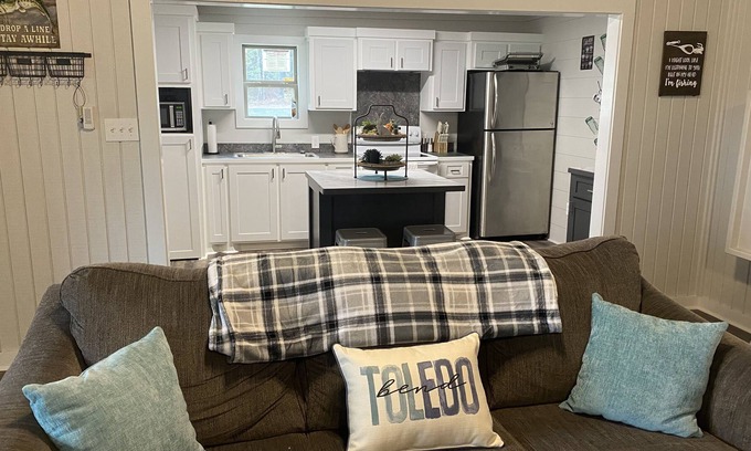 Turtle Beach Cottage | Toledo Bend-Midlake Cottage—5 miles from town!