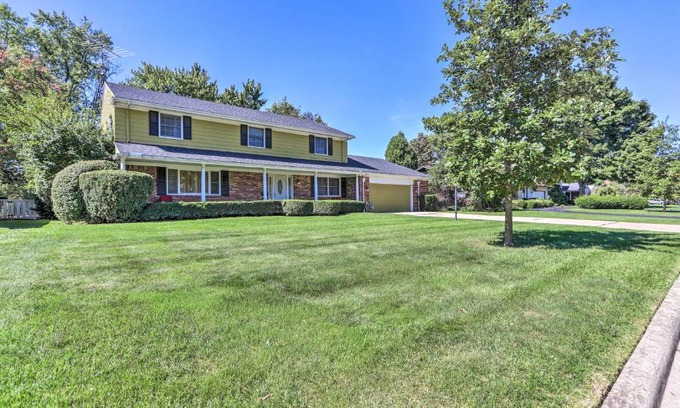 Toledo House | Toledo Home with Direct Golf Course Access!