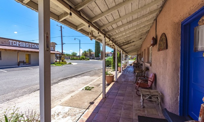 Tombstone Hotel | Tombstone San Jose House