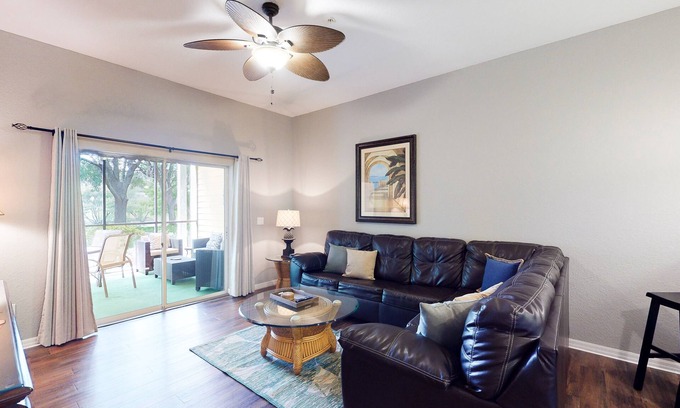Bahama Bay Condo | Tommy Bahama-style condo with a lovely lanai and resort amenities