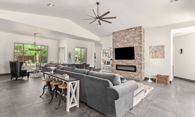 Tonto Verde House | TONTO VERDE GOLF, NEW 4 BDRM, 3 BA, 3 CAR GAR, SINGLE LEVEL, 3090 SF
