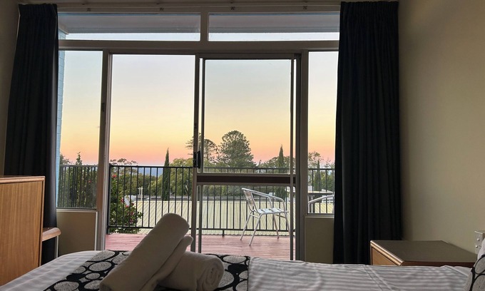 East Toowoomba Hotel | Toowoomba Motel