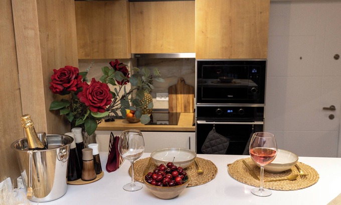 Bucharest City-Centre Apartment | Top 1% Residence : Ultimate Luxury Living Fountain Bloom