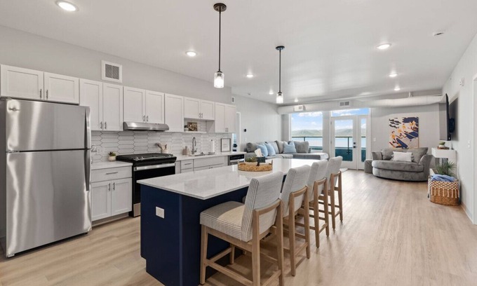 Lake City Condo | Top floor unit with huge patio overlooking Lake Pepin - Unit 302