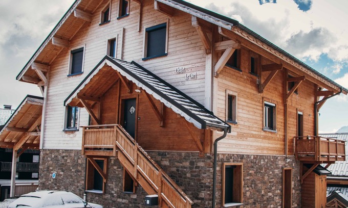 La Toussuire Apartment | TOP-OF-THE-RANGE CHALET APARTMENT FOR 10