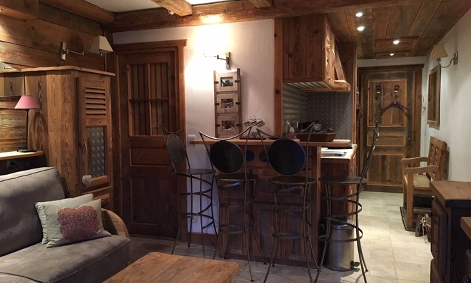 Megeve Apartment | TOP-OF-THE-RANGE CABIN STUDIO (4 people) COEUR DE MEGEVE