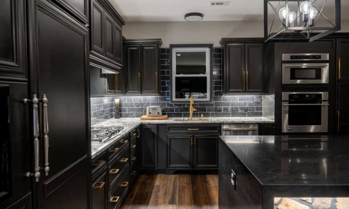 Hermann House | Top unit Bonnie & Clyde