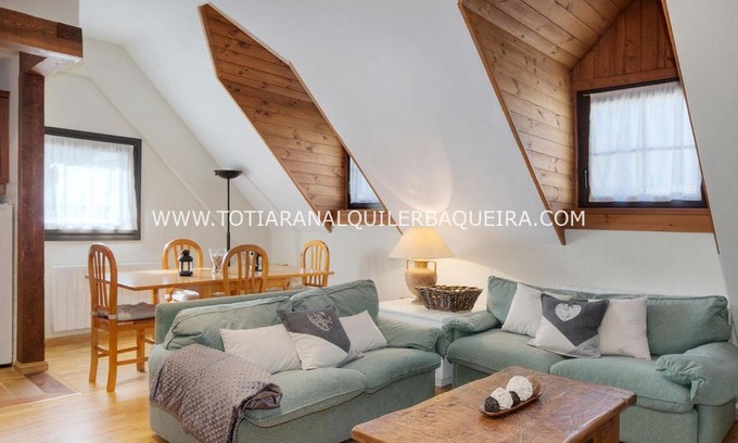 Beret Apartment | Torán by Totiaran