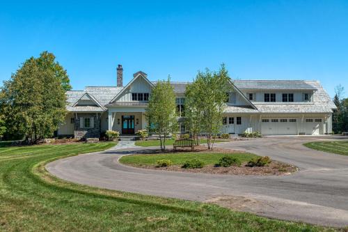Kewadin House | Torch Lake Grand