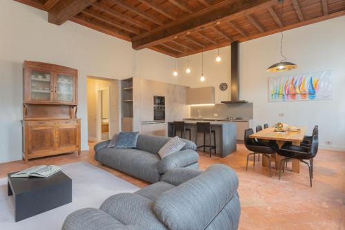Torno Apartment | Torno Design Apartment by Rent All Como