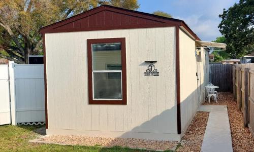 Tampa Apartment | Torres Tiny Home Midtown WestTampa RJS