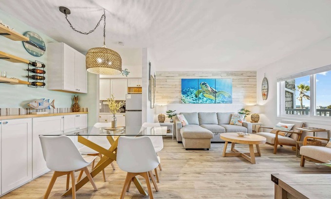 Crescent Beach Condo | Tortuga Del Mar- 2 Bedroom Beachfront Condo with Pool