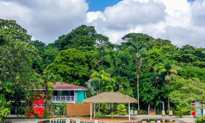 Tortuguero Resort | Tortuga Lodge and Gardens